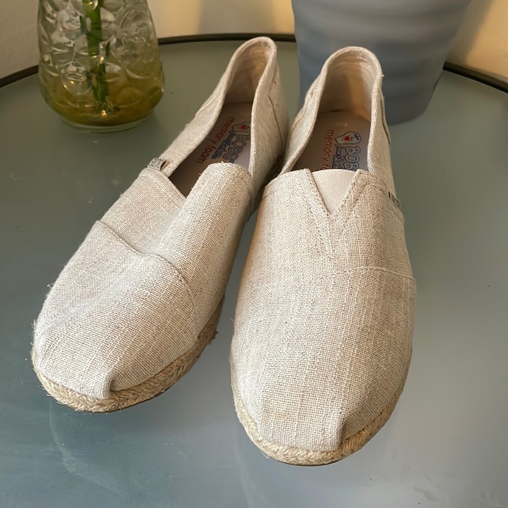 BOBS from Skechers size 10W color cream